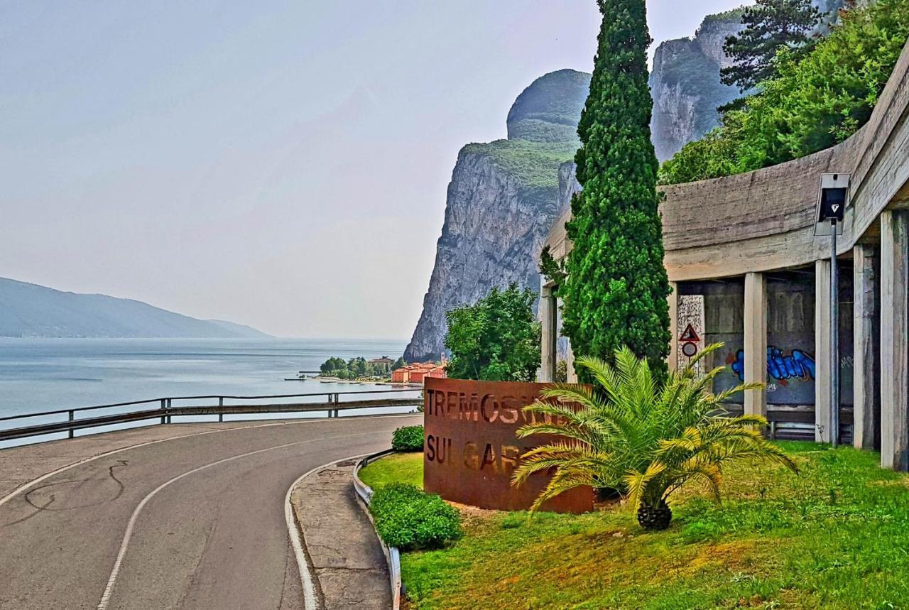 Villa Casa Gina Garden&view by Gardadomusmea Tremosine Exterior foto